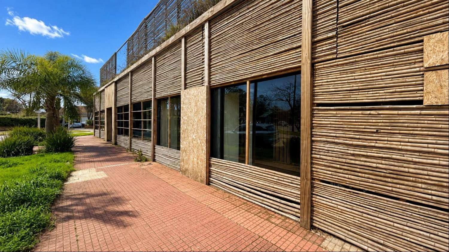 Venta Local Comercial Carrasco, Arocenas