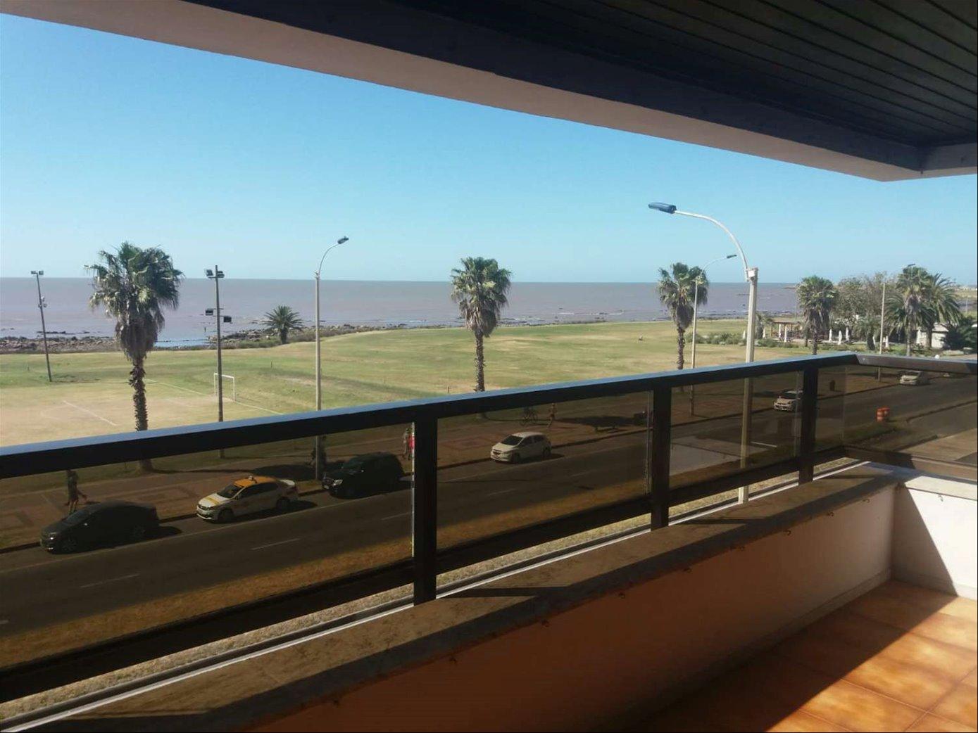 Venta Apartamento Punta Carretas 5 Dormitorios 4 Baños Garaje X2